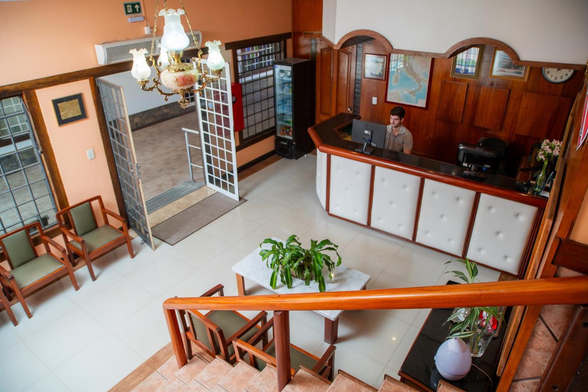 Italian Palace Hotel Sinop Bagian luar foto