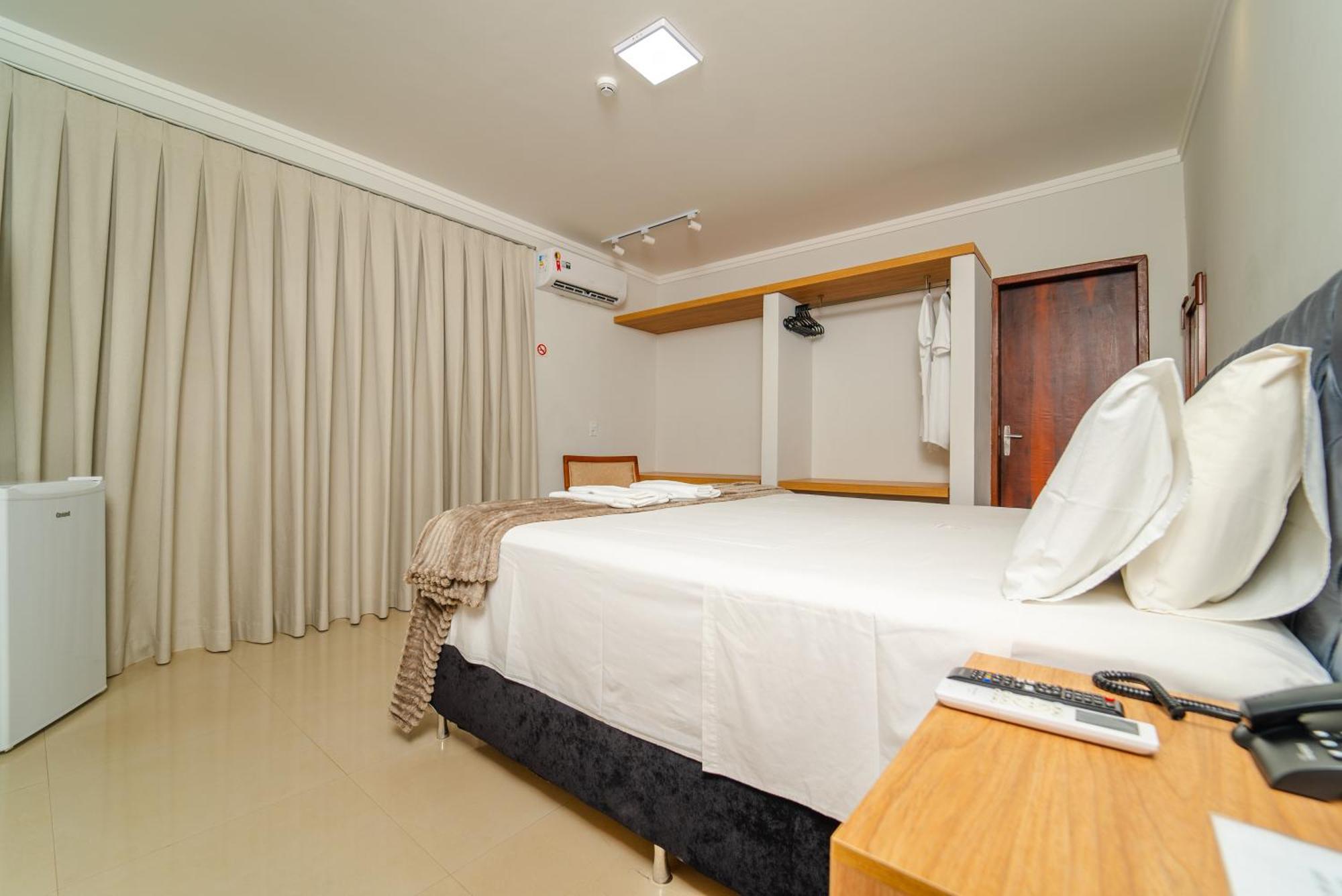 Italian Palace Hotel Sinop Bagian luar foto